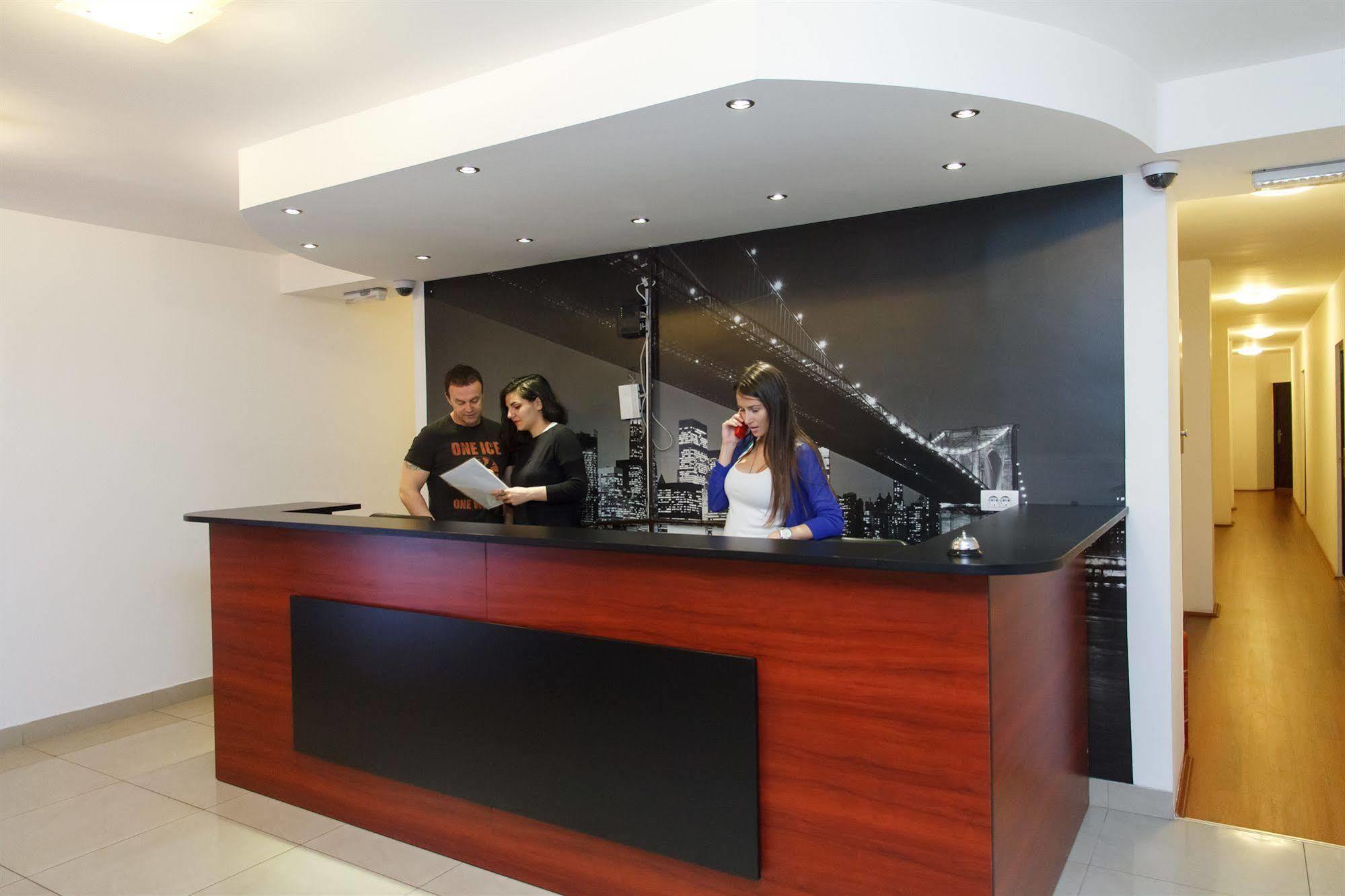 Downtown Apart Hotel Bane Belgrad Exteriör bild