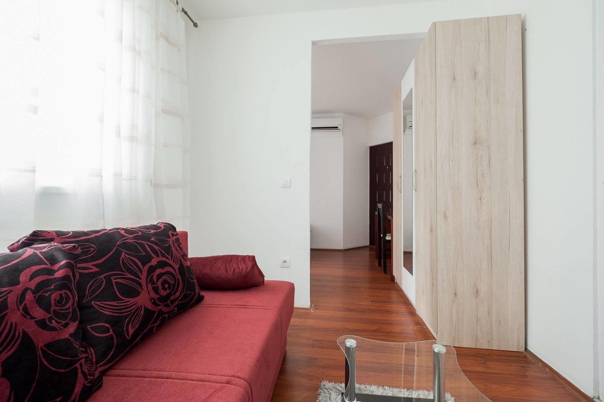 Downtown Apart Hotel Bane Belgrad Exteriör bild