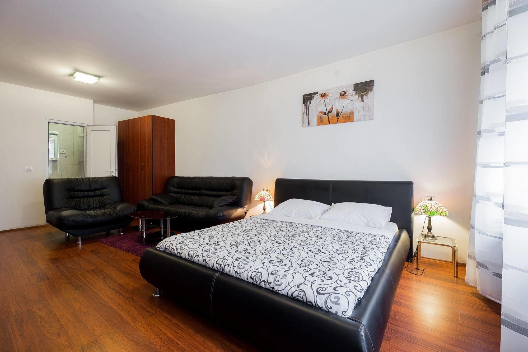 Downtown Apart Hotel Bane Belgrad Exteriör bild